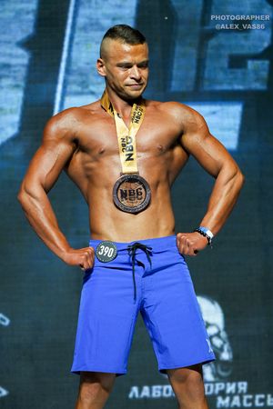 MEN'S ATHLETIC 174